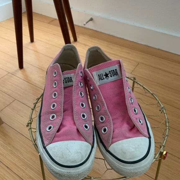 Pink converse - Picture 3 of 6